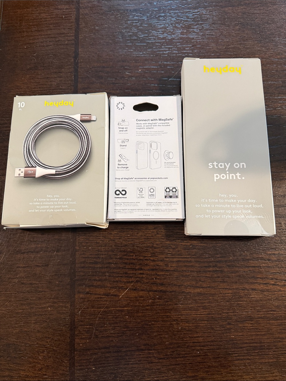 Phone Accessories Lot - Picture 2 of 4